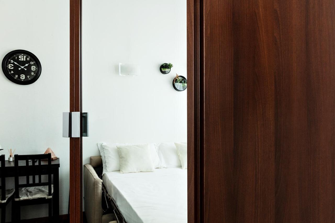 Dehomes - Porta Nuova Business Apartment Mailand